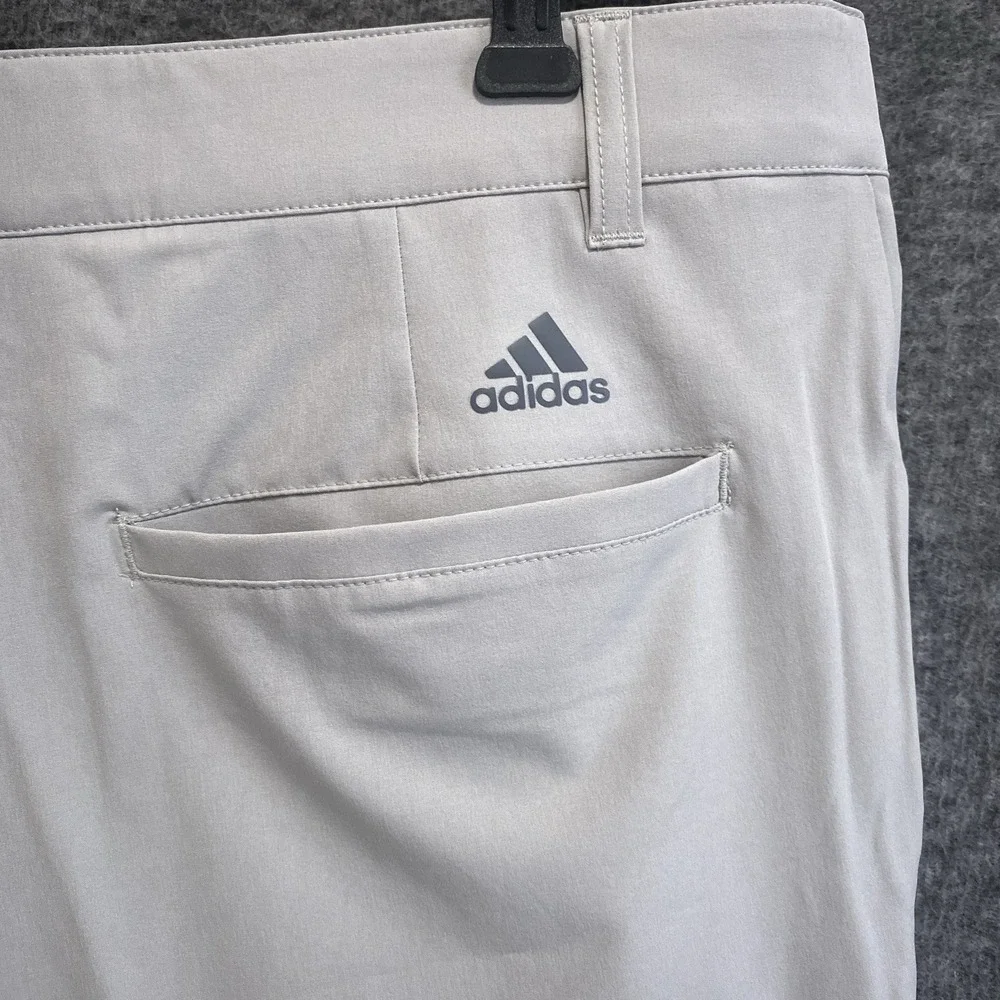 NWT Adidas Ultimate 365 Golf Shorts Men 38 Gray Performance Stretch Classic 8.5